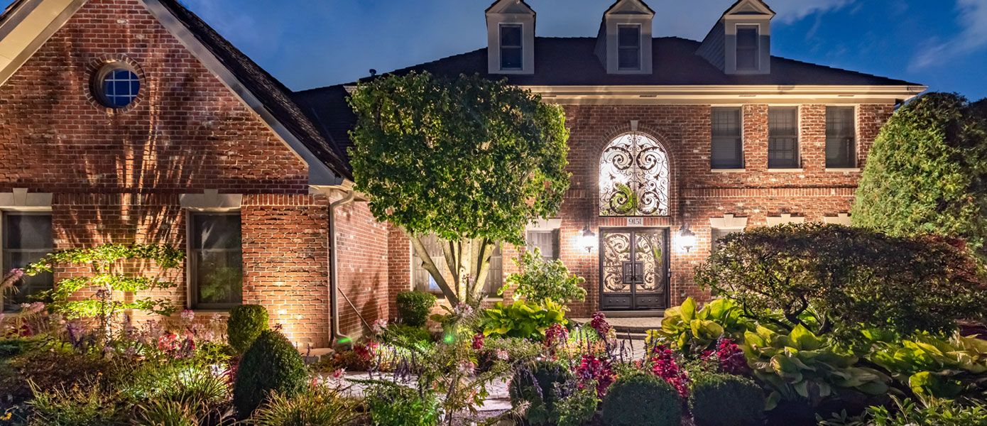 Elmhurst, IL outdoor lighting on home's front